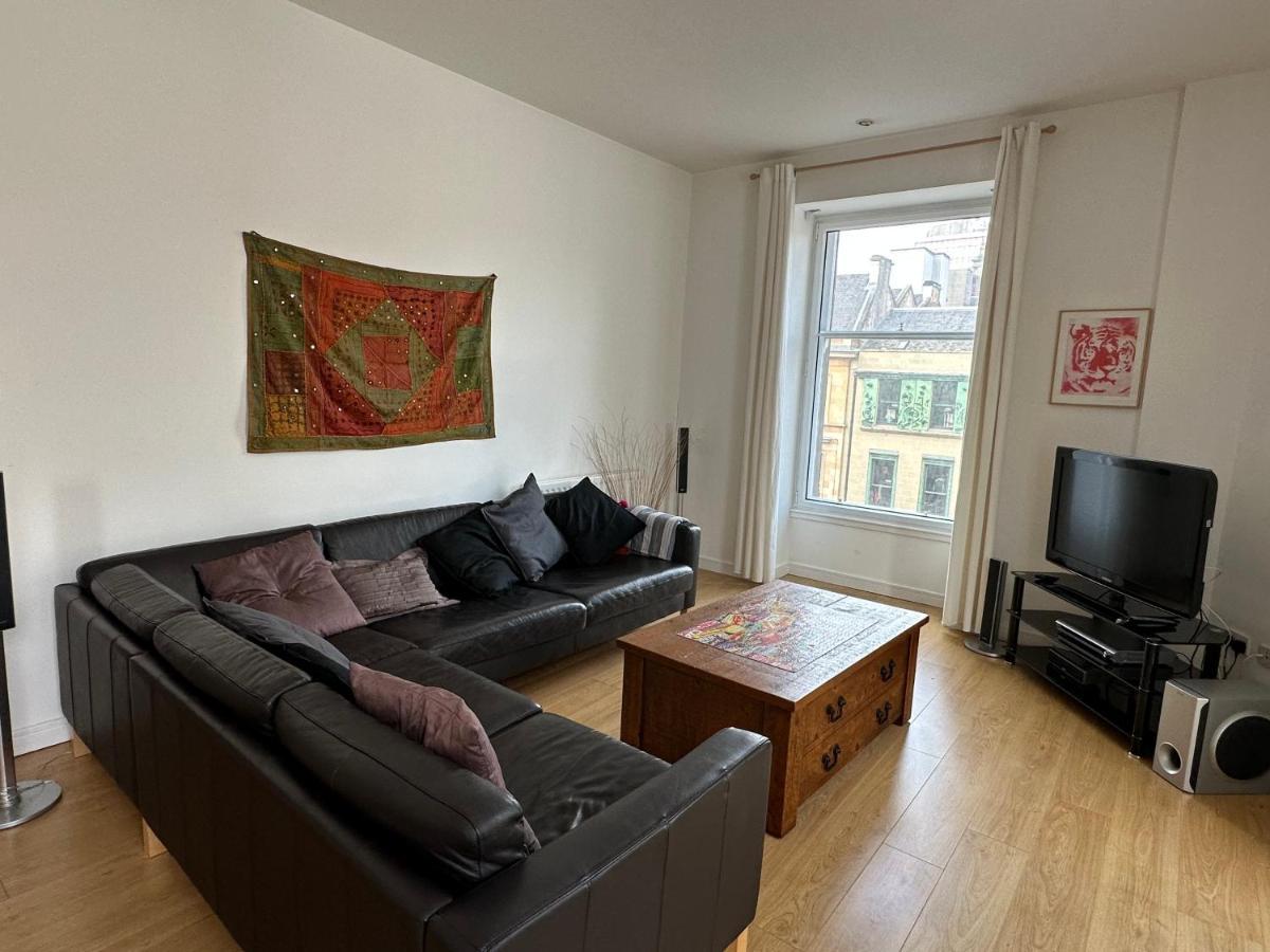 Comfy Two Bedroom Apartment Right In The City Centre Glasgow Exterior foto